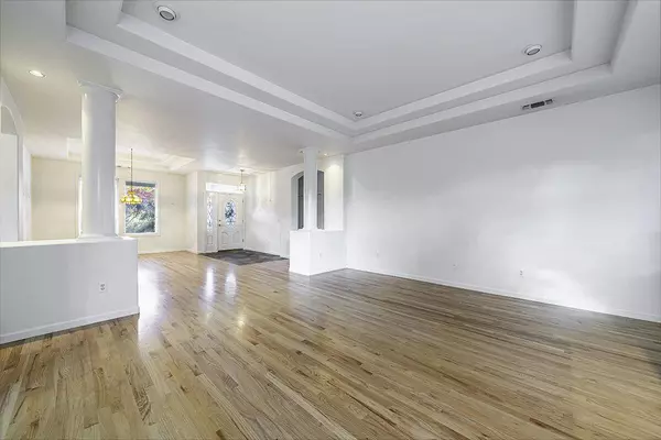 747 Eastridge DR, Medford, OR 97504