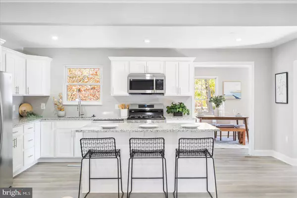 305 S CAROLINA AVE, Pasadena, MD 21122