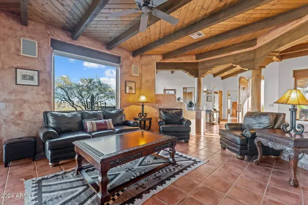 1220 S CAMINO COBRE Drive, Wickenburg, AZ 85390