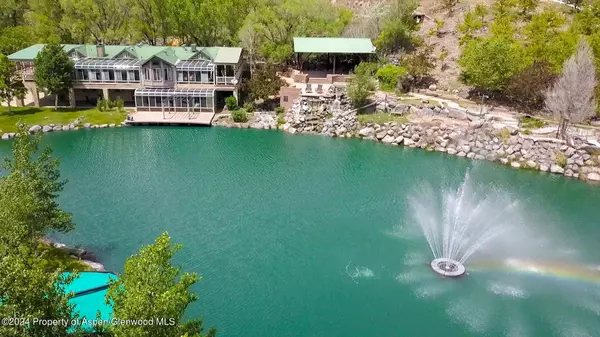 8700 Co Rd 300, Parachute, CO 81635