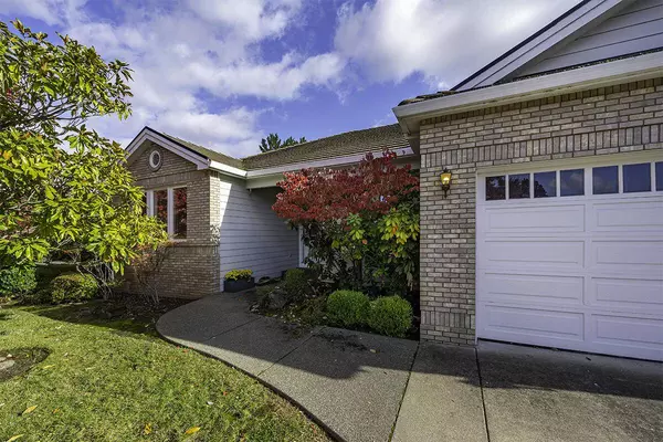 747 Eastridge DR, Medford, OR 97504