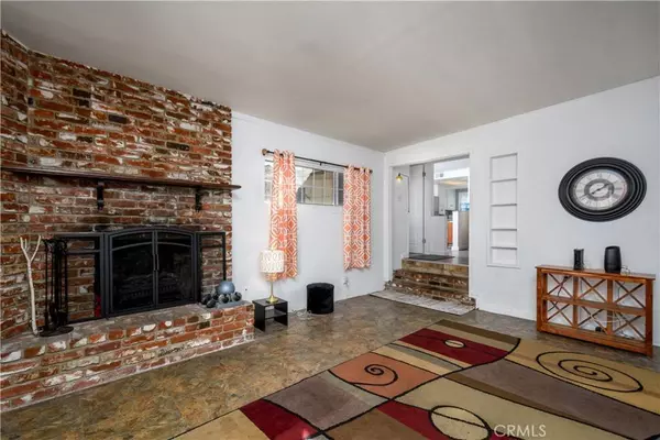 230 N Idaho ST, La Habra, CA 90631