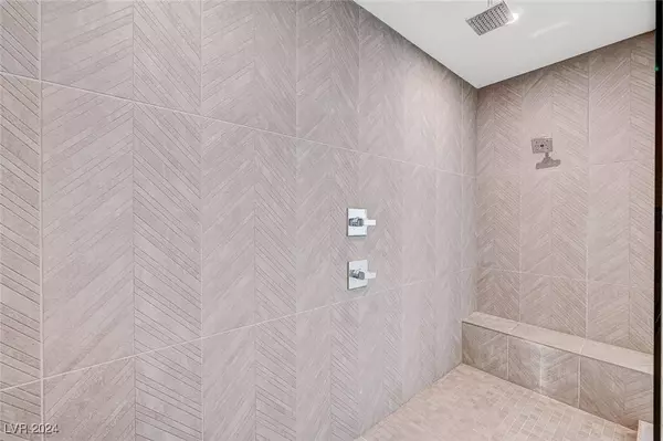 2546 Veronella Street, Henderson, NV 89044