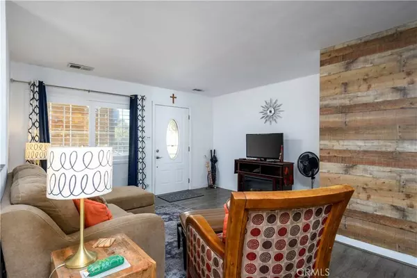 230 N Idaho ST, La Habra, CA 90631