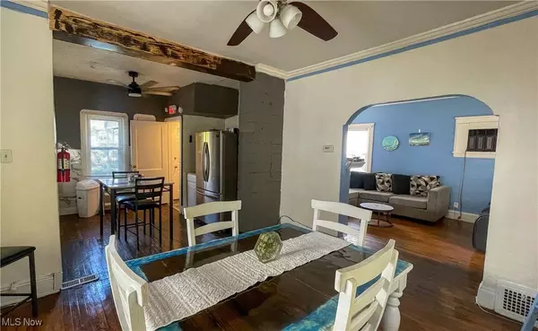 3309 E 145th ST, Cleveland, OH 44120