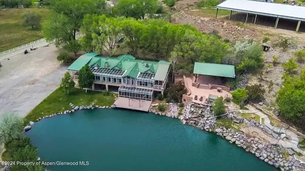 8700 Co Rd 300, Parachute, CO 81635