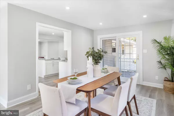 305 S CAROLINA AVE, Pasadena, MD 21122