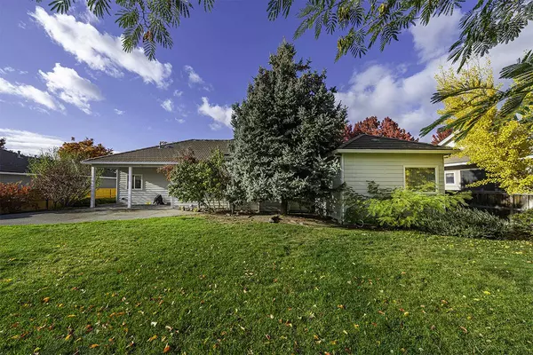 747 Eastridge DR, Medford, OR 97504