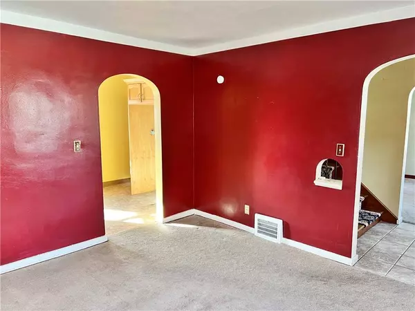 1406 Elliott St, Verona, PA 15147