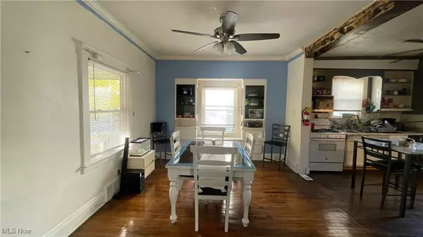 3309 E 145th ST, Cleveland, OH 44120