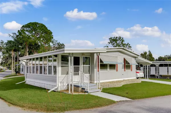 181 PALM MEADOWS DR, Eustis, FL 32726