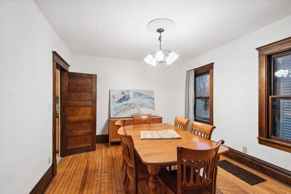 2307 Ione ST, Roseville, MN 55113