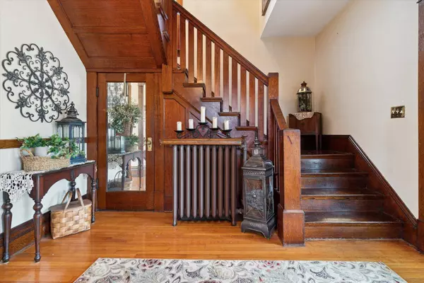 1402 E 2nd Avenue, Brodhead, WI 53520