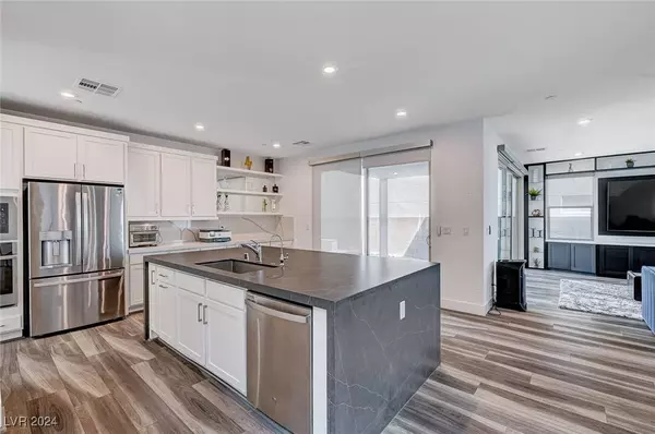 2546 Veronella Street, Henderson, NV 89044