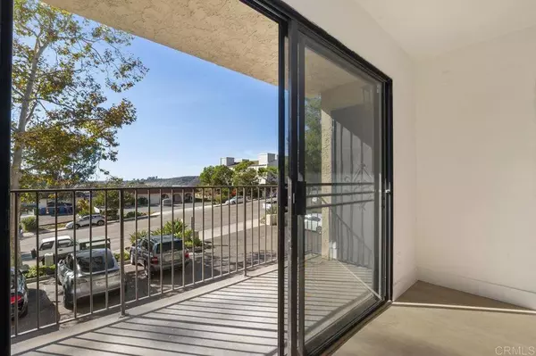 7845 Golfcrest Drive #27, San Diego, CA 92119