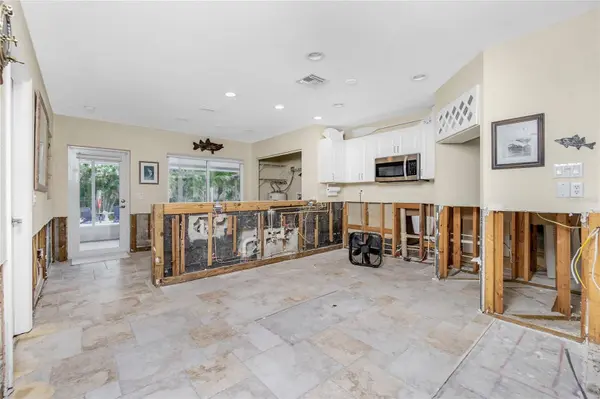 1611 RIVERSIDE DR, Englewood, FL 34223