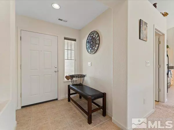 9377 Mustang Trail Drive, Reno, NV 89506