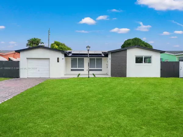 7501 Fairway Blvd, Miramar, FL 33023