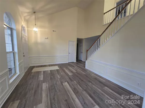 9109 Agnes Park LN, Huntersville, NC 28078