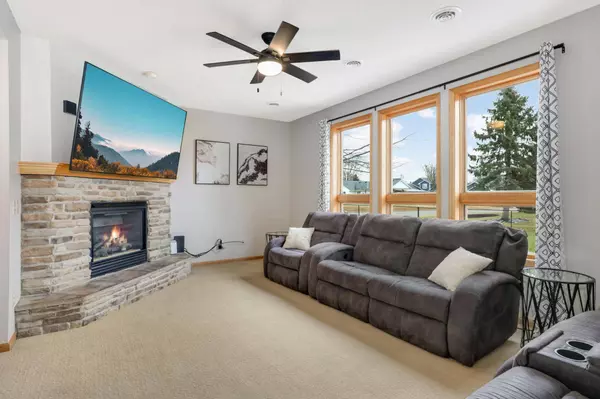 486 Tuttle DR, Hastings, MN 55033