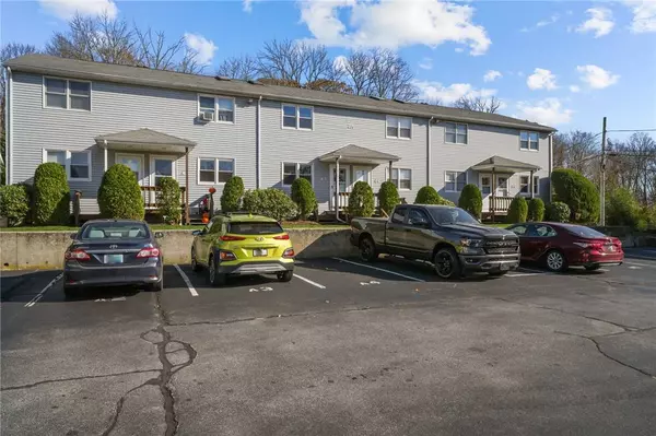 205 Main ST #A-3, Cranston, RI 02823