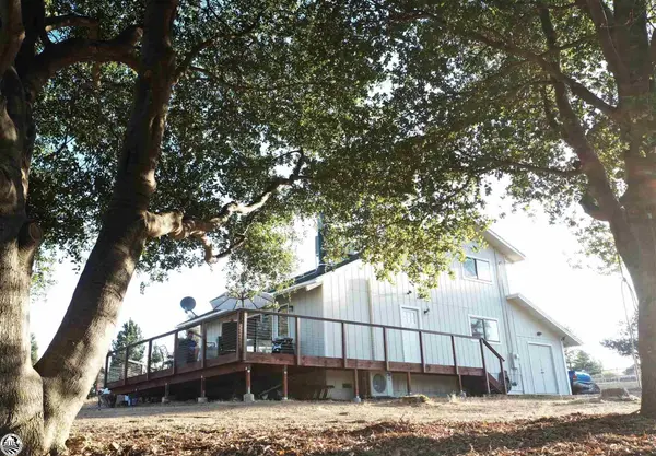 21027 Iris Court, Groveland, CA 95321-9551