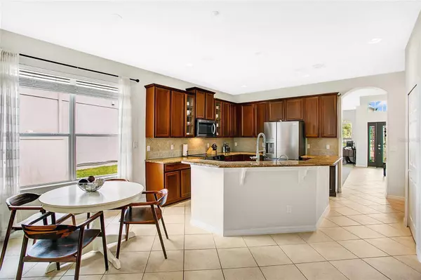 10110 CYPRESS VINE DR, Orlando, FL 32827