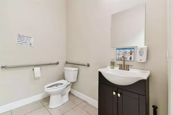 9418 BALM RIVERVIEW RD, Riverview, FL 33569