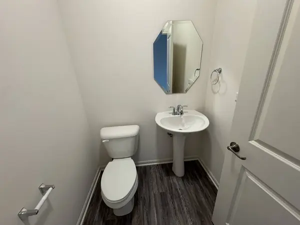 1209 Draper Road, Mchenry, IL 60050