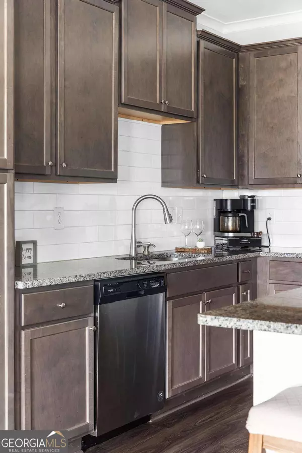 1950 Drew DR NW, Atlanta, GA 30318