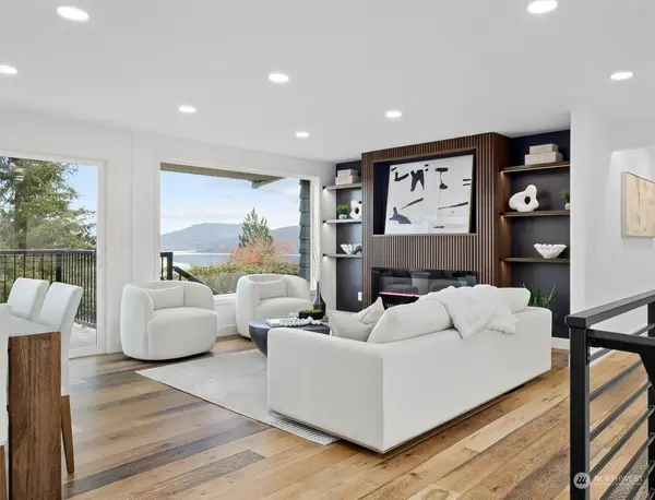 17153 NE 5th ST, Bellevue, WA 98008