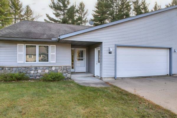 108 AQUILA CT S, Eagle River, WI 54521