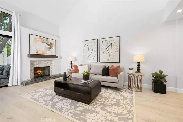 15 Greenmoor, Irvine, CA 92614