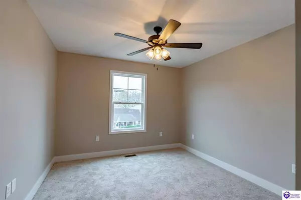 206 A Hunter Lane, Elizabethtown, KY 42701