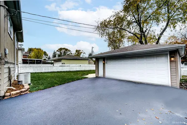 17347 OSCEOLA Avenue, Tinley Park, IL 60477