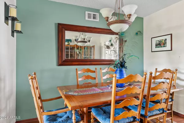 7923 E HUBBELL Street, Scottsdale, AZ 85257