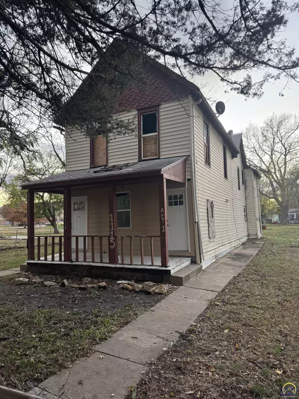 1115 SW Clay ST, Topeka, KS 66604