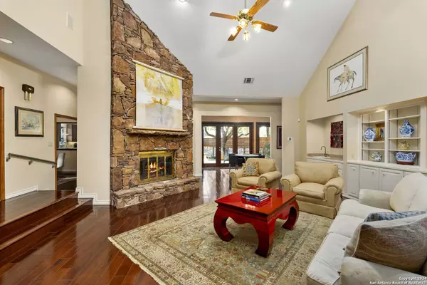 108 La Rue Ann, Castle Hills, TX 78213