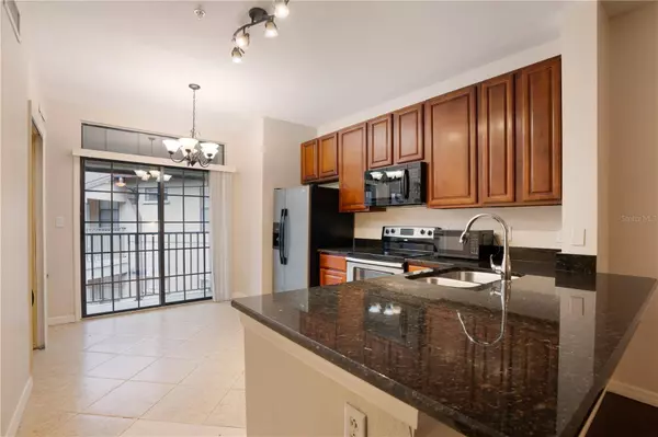 911 N ORANGE AVE #503, Orlando, FL 32801