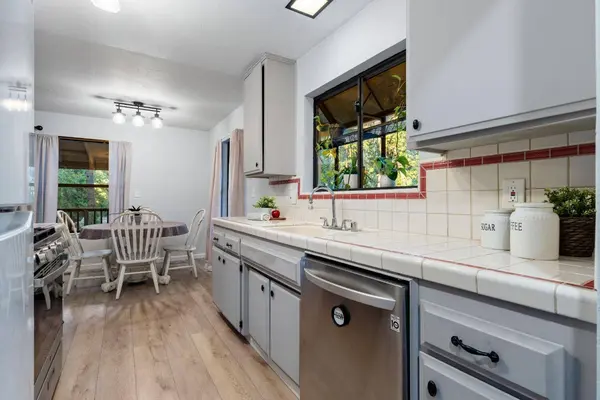 5376 Cold Springs DR, Foresthill, CA 95631