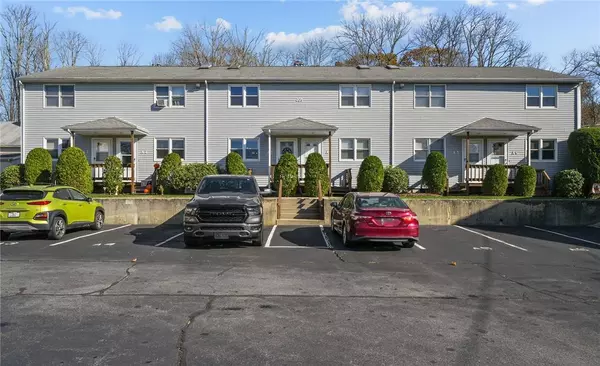 205 Main ST #A-3, Cranston, RI 02823