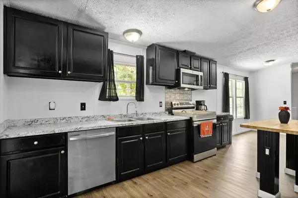 22 Moody Rd., Brooklyn, MS 39425