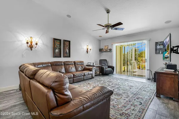 310 Main ST, Sebastian, FL 32958