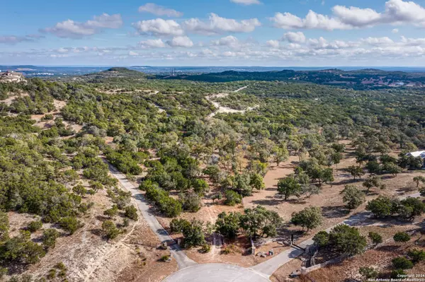 50 THUNDER CREEK RD, Boerne, TX 78006