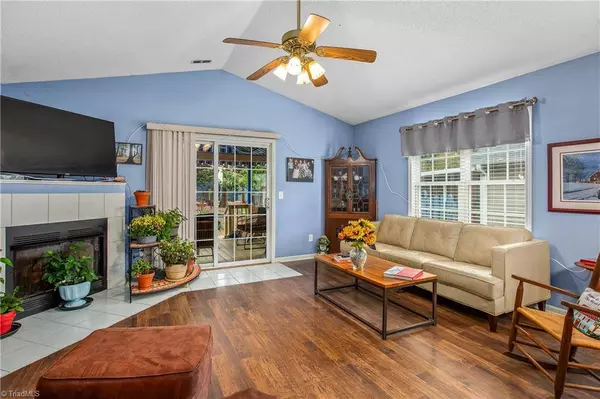 4821 Lighthouse CT, Winston-salem, NC 27127