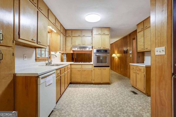 3425 New Macland RD, Powder Springs, GA 30127