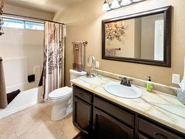 15727 Brewer RD, Grass Valley, CA 95949