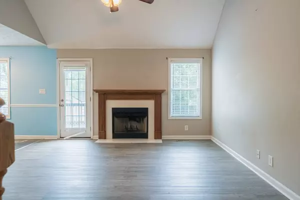 3548 Sandpiper Dr, Clarksville, TN 37042