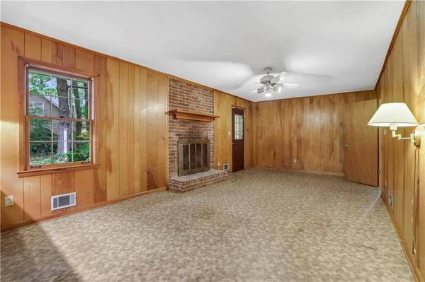 3425 New Macland RD, Powder Springs, GA 30127