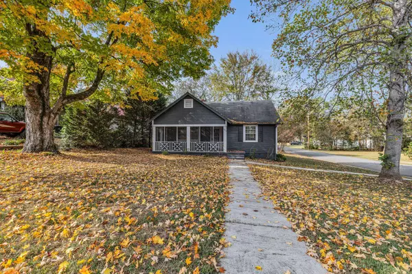 602 Scott ST, Scottsboro, AL 35768